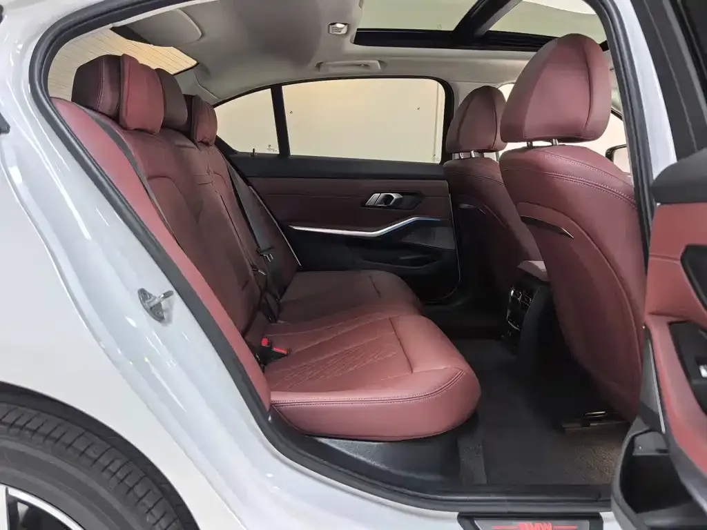 BMW i3 2024 из CN, фото 6