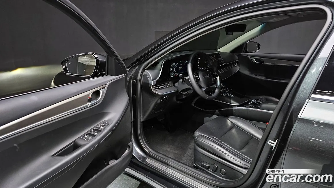 Hyundai Grandeur 2022 из KR, фото 10