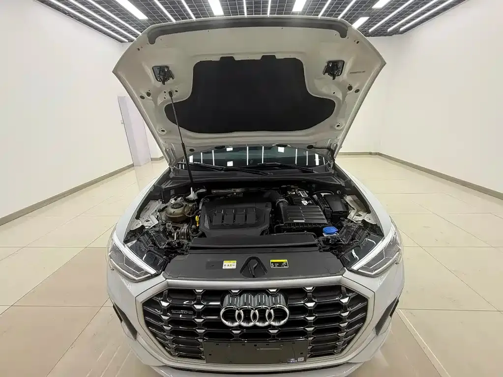 Audi Q3 2022 из CN, фото 10
