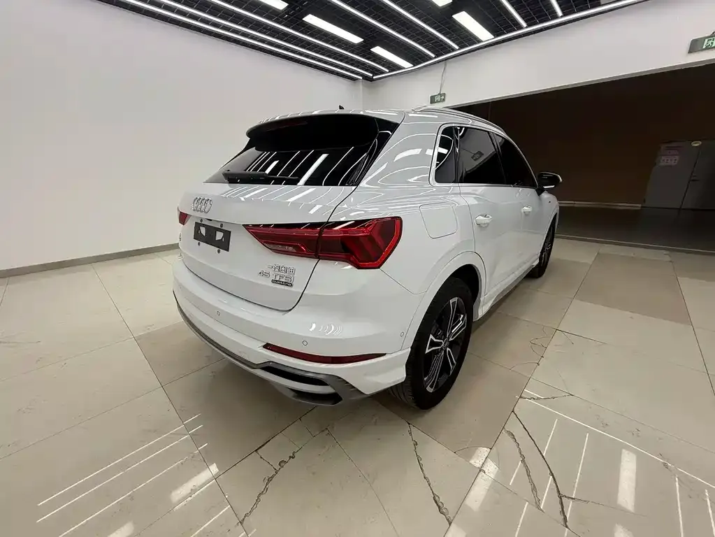 Audi Q3 2022 из CN, фото 6