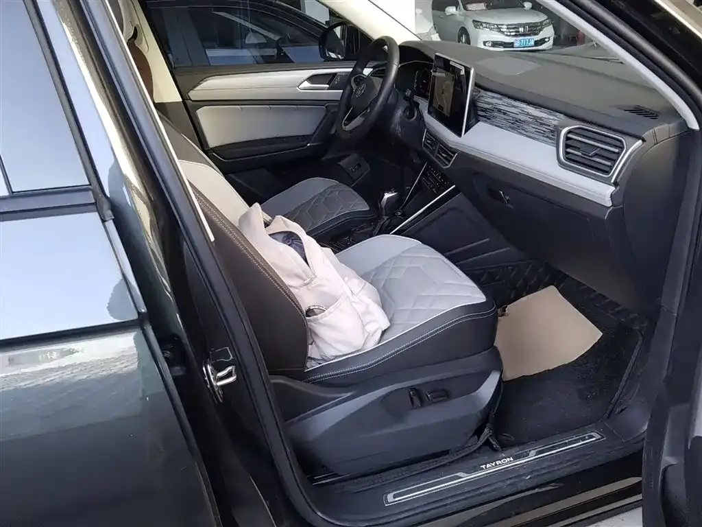 Volkswagen Tayron 2023 из CN, фото 2