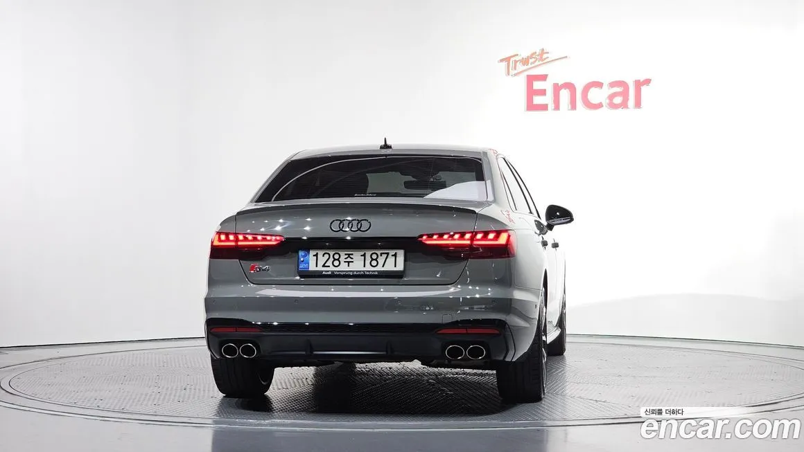 Audi S4 2021 из KR, фото 4