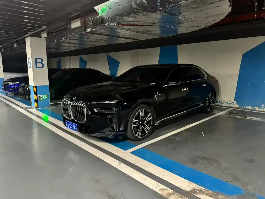 BMW 7 Series