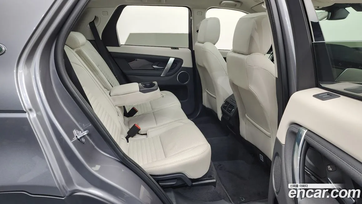 Land Rover Discovery Sport 2021 из KR, фото 5