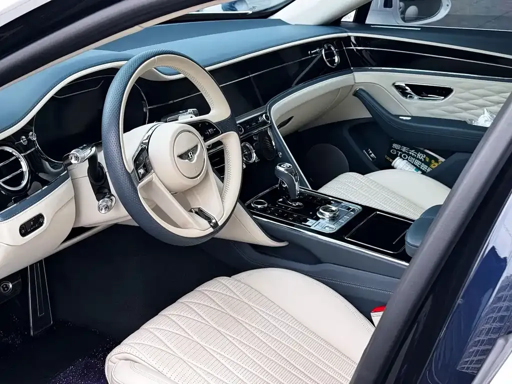 Bentley Flying Spur 2021 из CN, фото 10