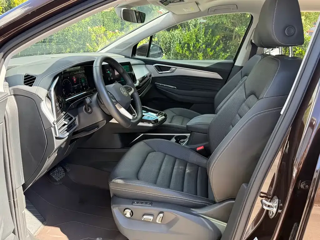 Volkswagen Talagon 2021 из CN, фото 7