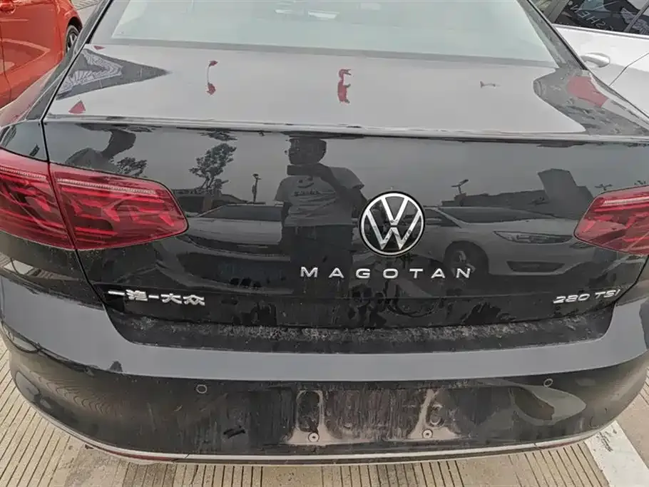 Volkswagen Magotan 2023 из CN, фото 4