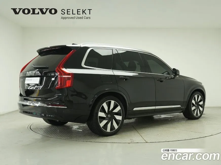 Volvo XC90 — фото 2