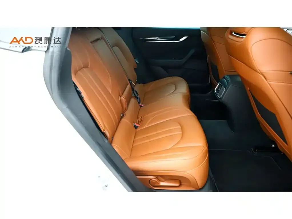 Maserati Levante 2023 из CN, фото 8