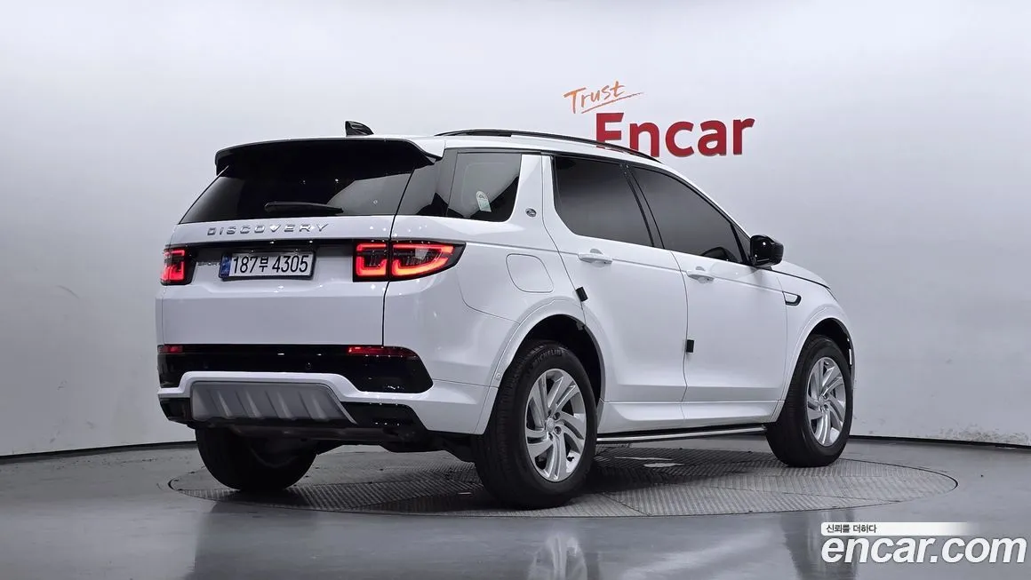 Land Rover Discovery Sport — фото 2