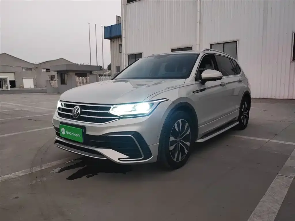 Volkswagen Tiguan L 2021 из CN, фото 1
