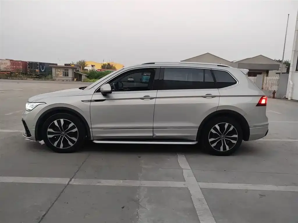 Volkswagen Tiguan L 2021 из CN, фото 5