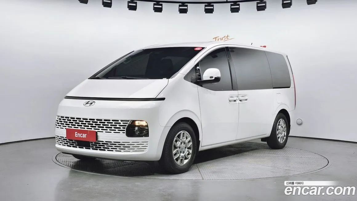 Hyundai Staria 2022 из KR, фото 1