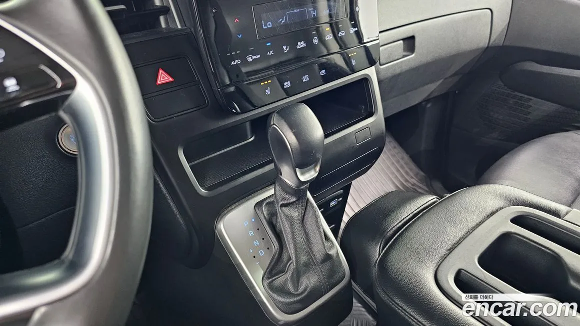Hyundai Staria 2022 из KR, фото 9
