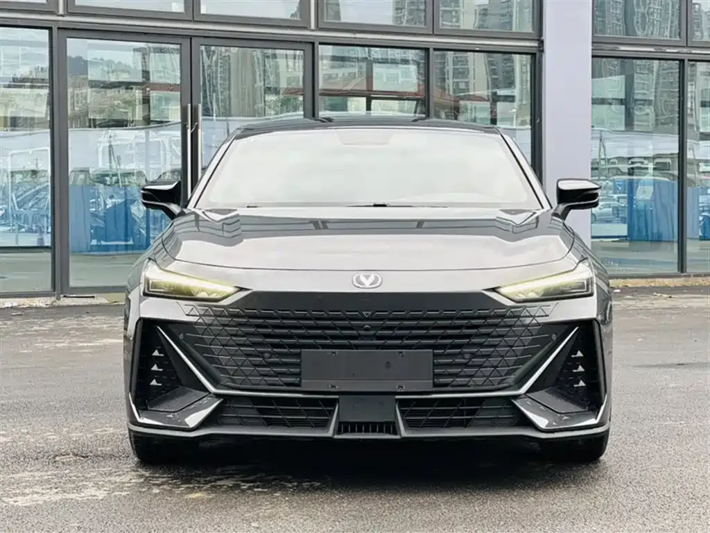 Changan UNI-V 2023 из CN, фото 6