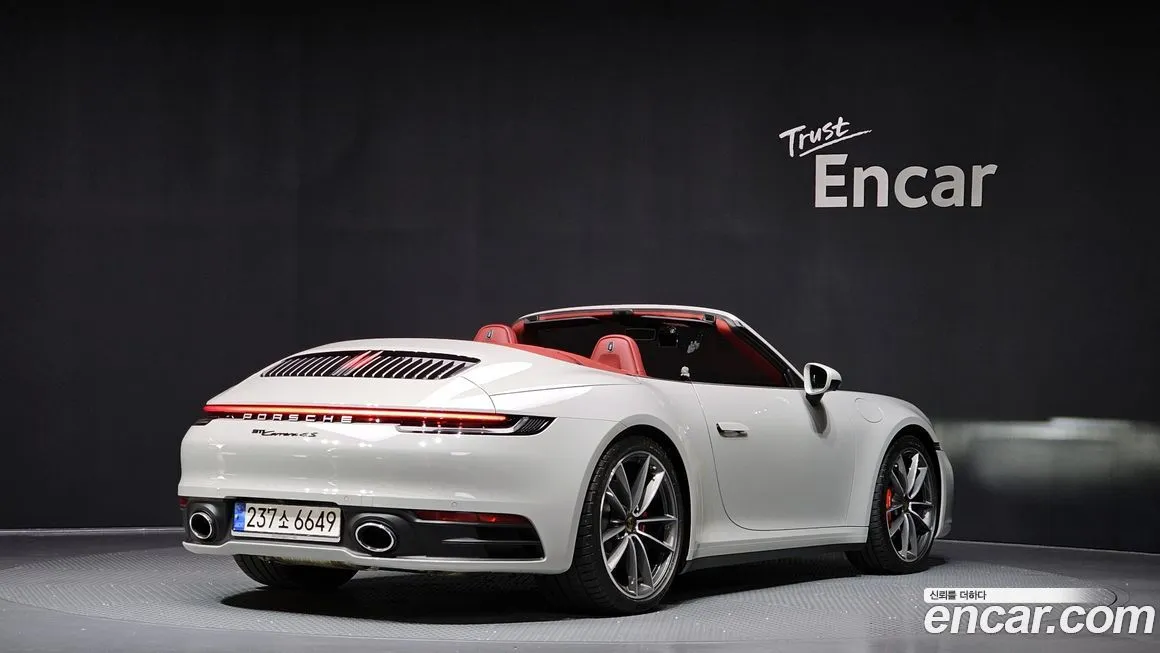 Porsche 911 2022 из KR, фото 2