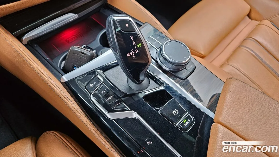 BMW 5-Series 2021 из KR, фото 9