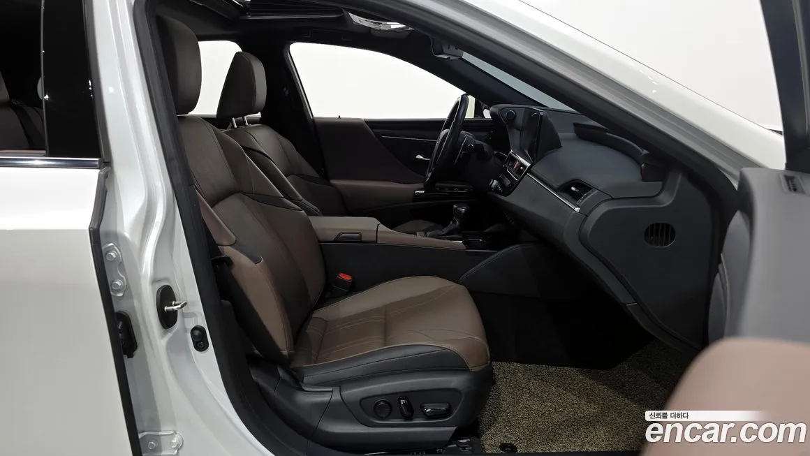 Lexus ES 2023 из KR, фото 10