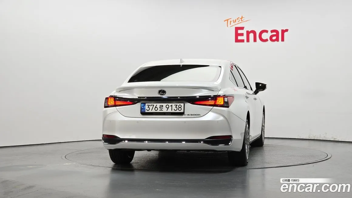 Lexus ES 2023 из KR, фото 4