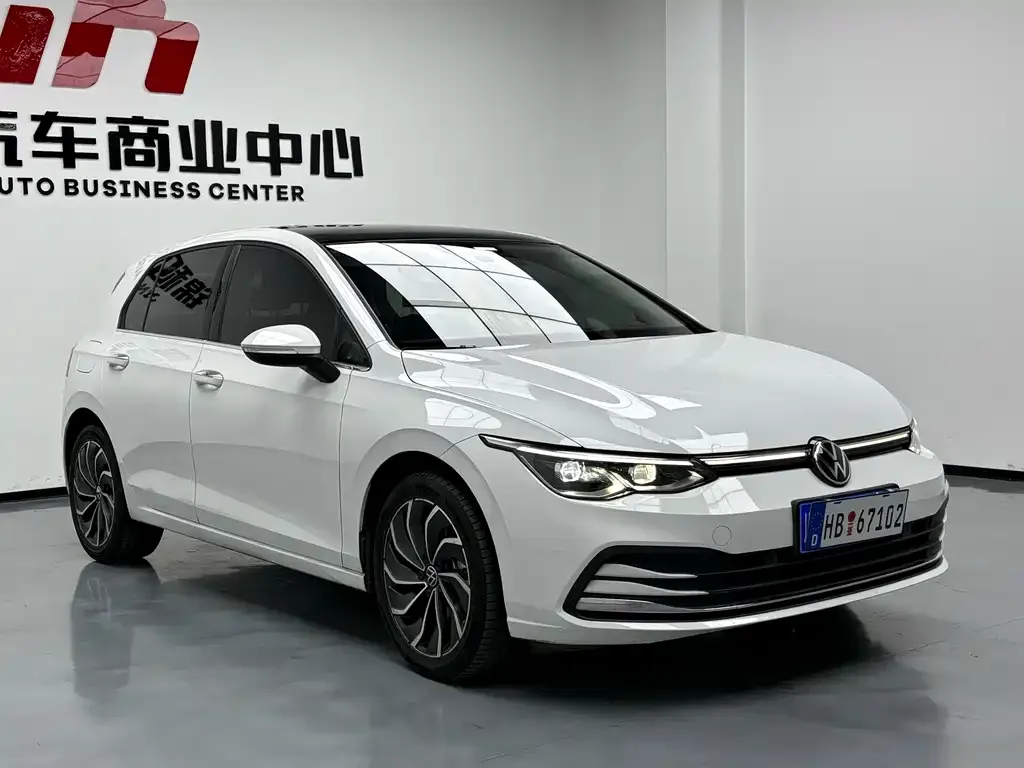 Volkswagen Golf 2022 из CN, фото 3