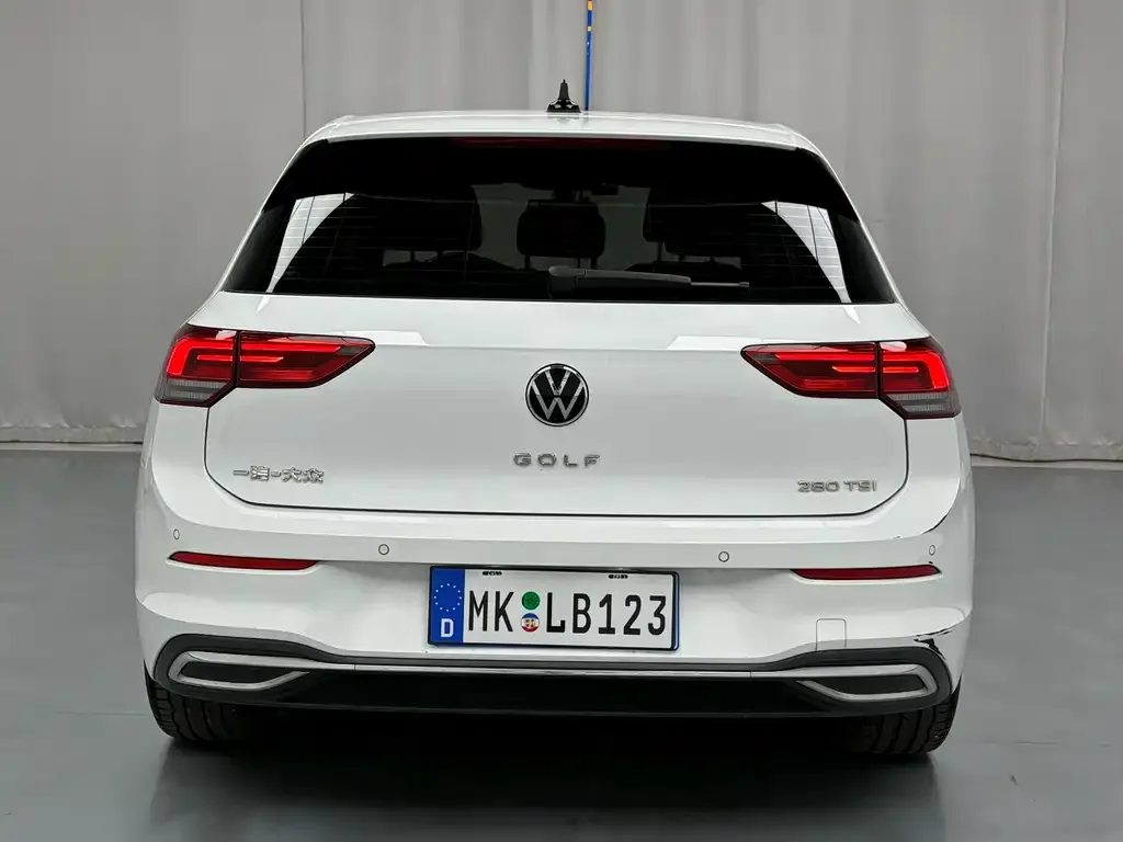 Volkswagen Golf 2022 из CN, фото 5