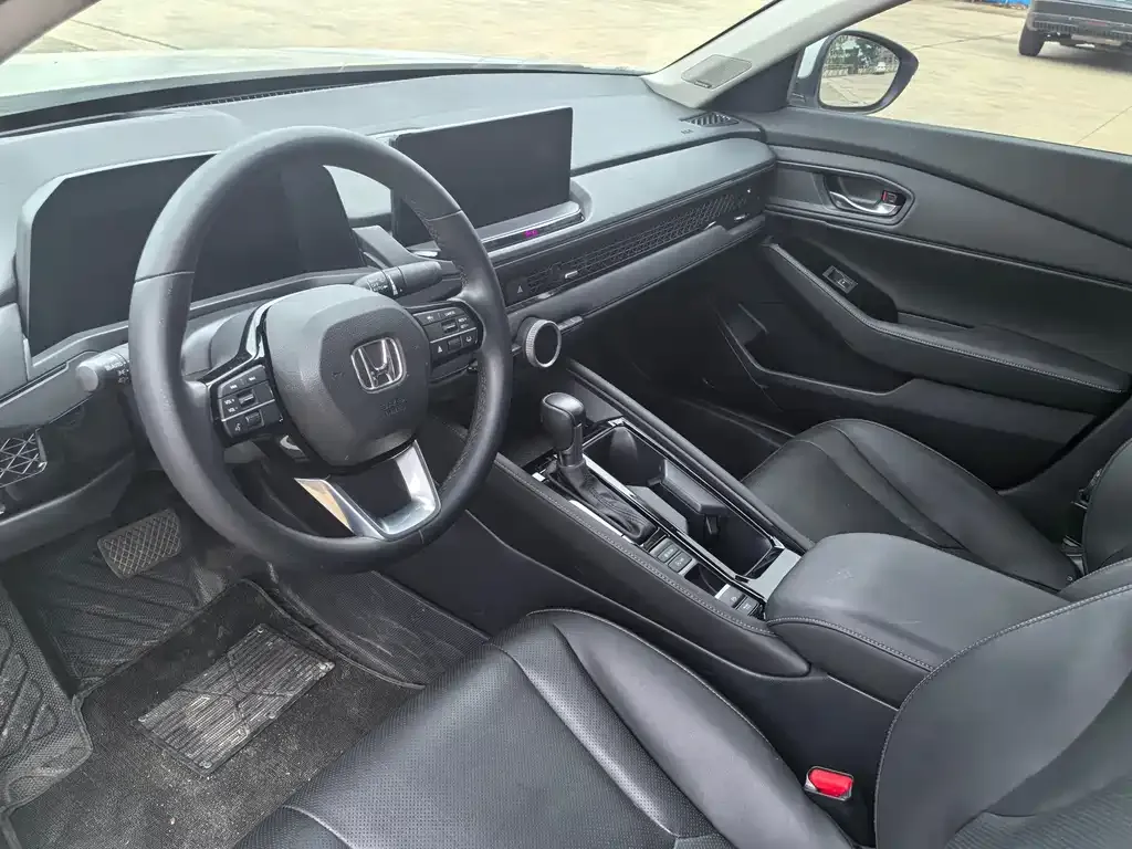 Honda Accord 2024 из CN, фото 4