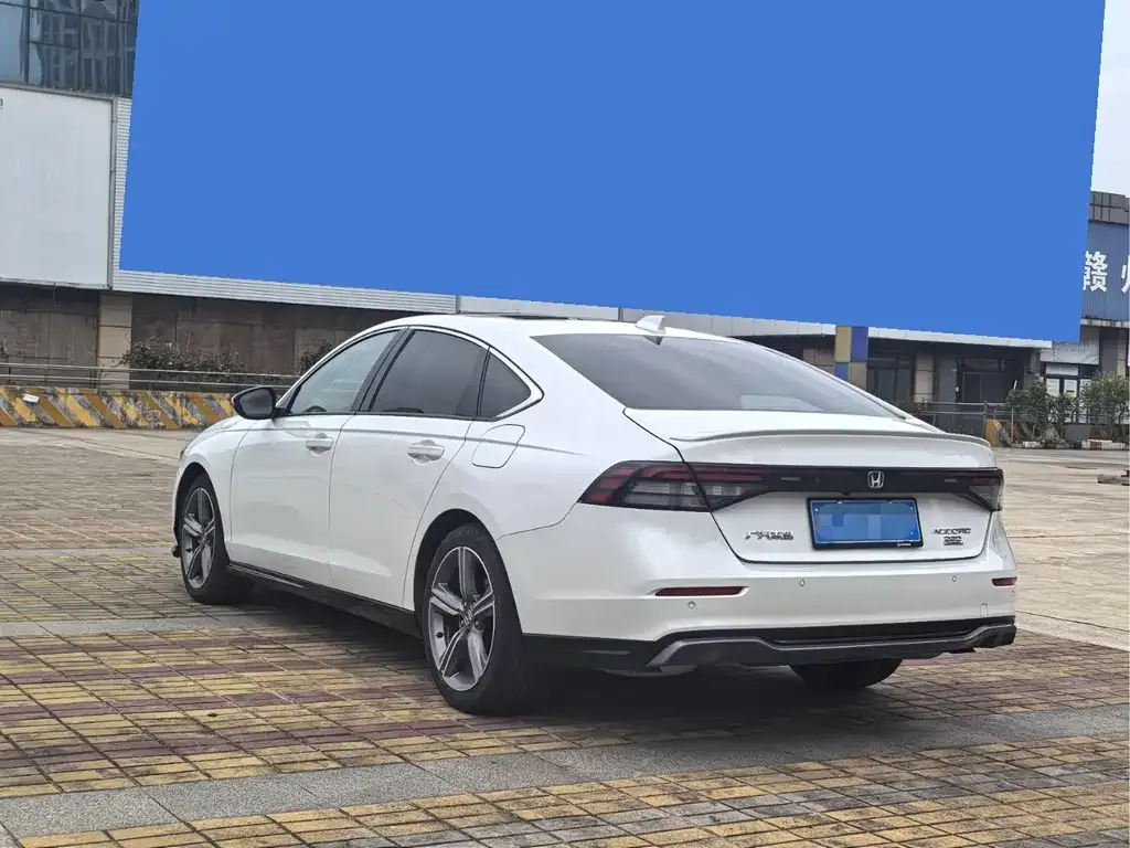 Honda Accord 2024 из CN, фото 8