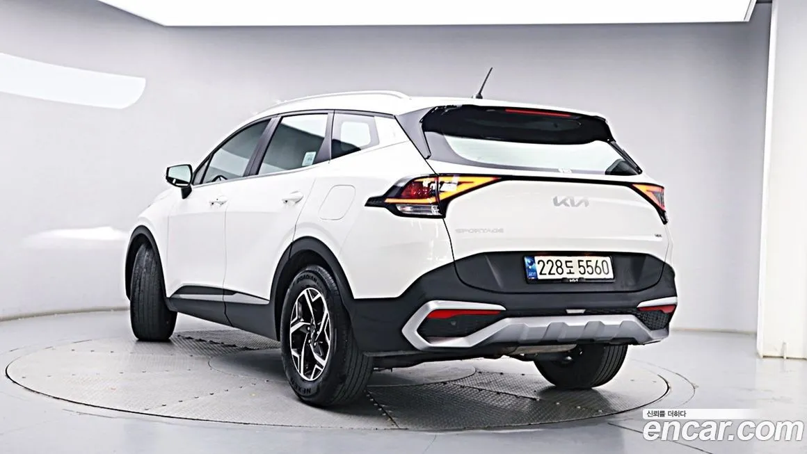 Kia Sportage — фото 4