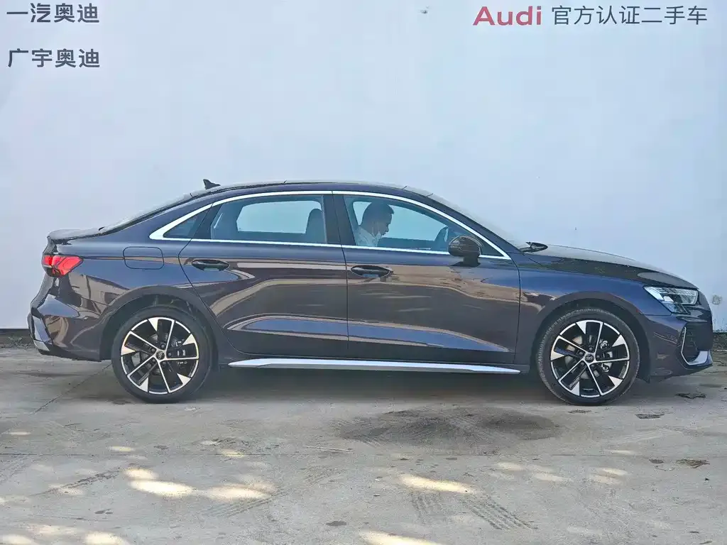 Audi A3 2025 из CN, фото 3