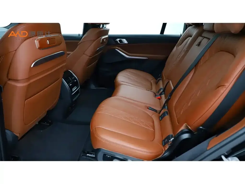 BMW X7 2024 из CN, фото 7