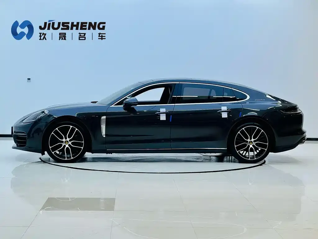 Porsche Panamera 2023 из CN, фото 2