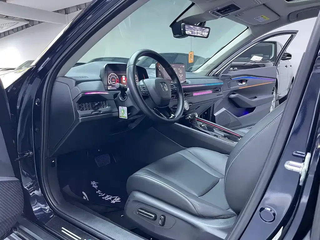 Honda Accord 2023 из CN, фото 4