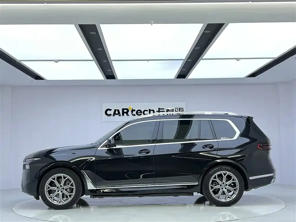 BMW X7 2024 из CN, фото 2