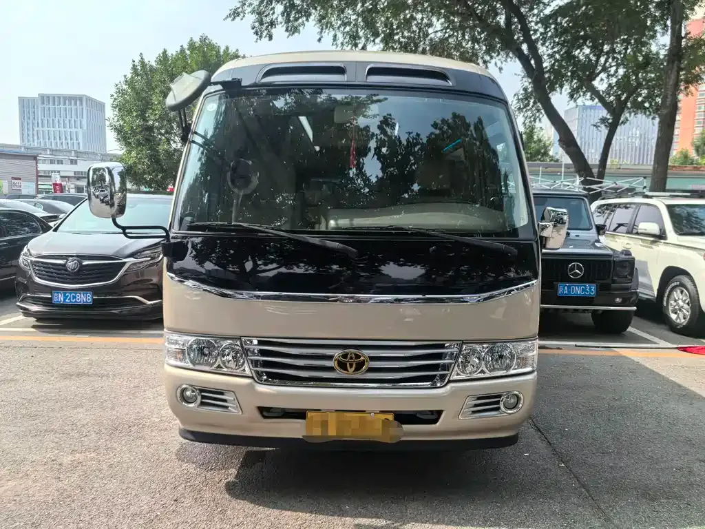 Toyota Coaster 2022 из CN, фото 2