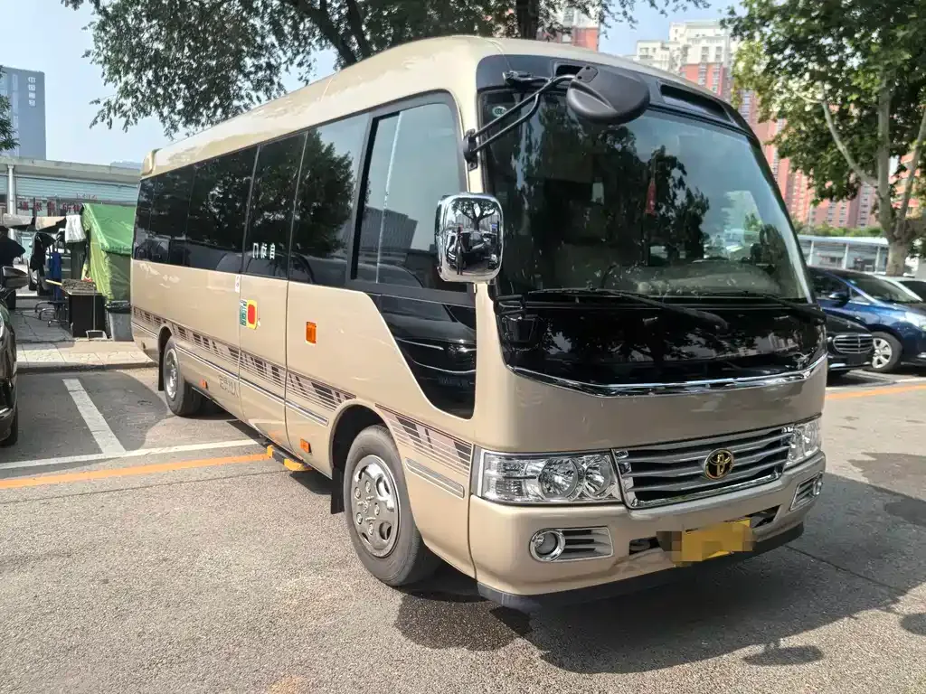 Toyota Coaster 2022 из CN, фото 3