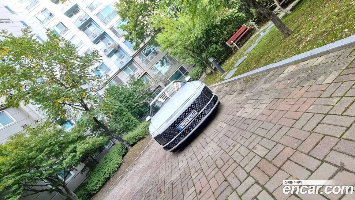 Hyundai Grandeur — фото 1