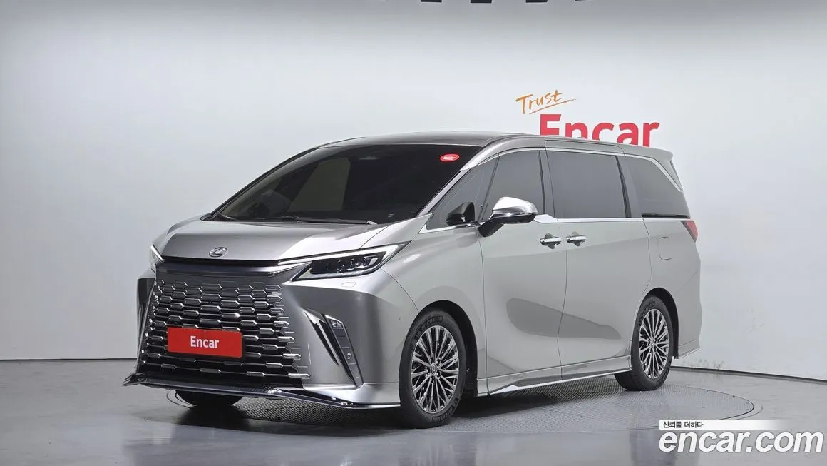 Lexus LM 2025 из KR, фото 1