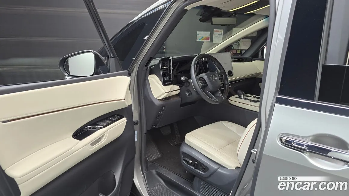 Lexus LM 2025 из KR, фото 10
