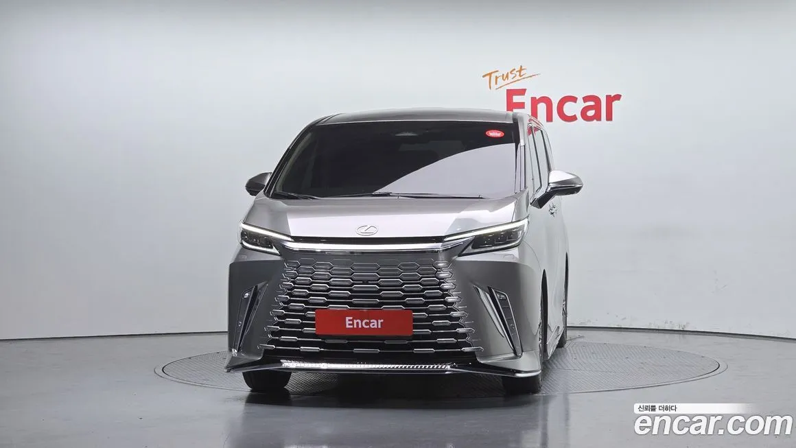 Lexus LM 2025 из KR, фото 3