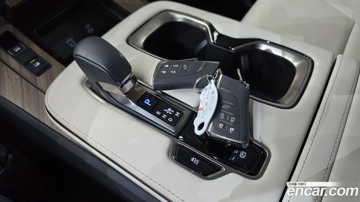 Lexus LM 2025 из KR, фото 9