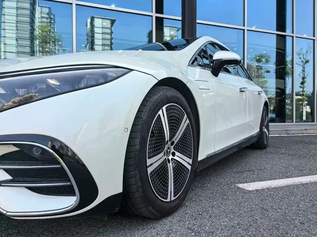 Mercedes-Benz EQS 2023 из CN, фото 7