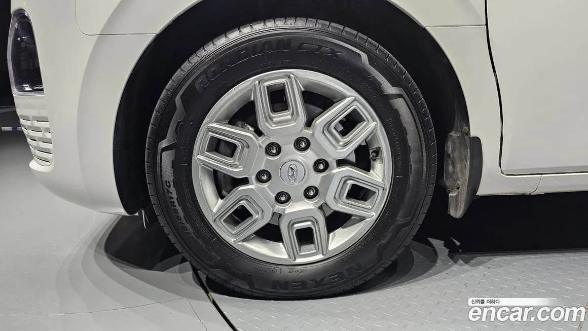 Hyundai Staria 2024 из KR, фото 5