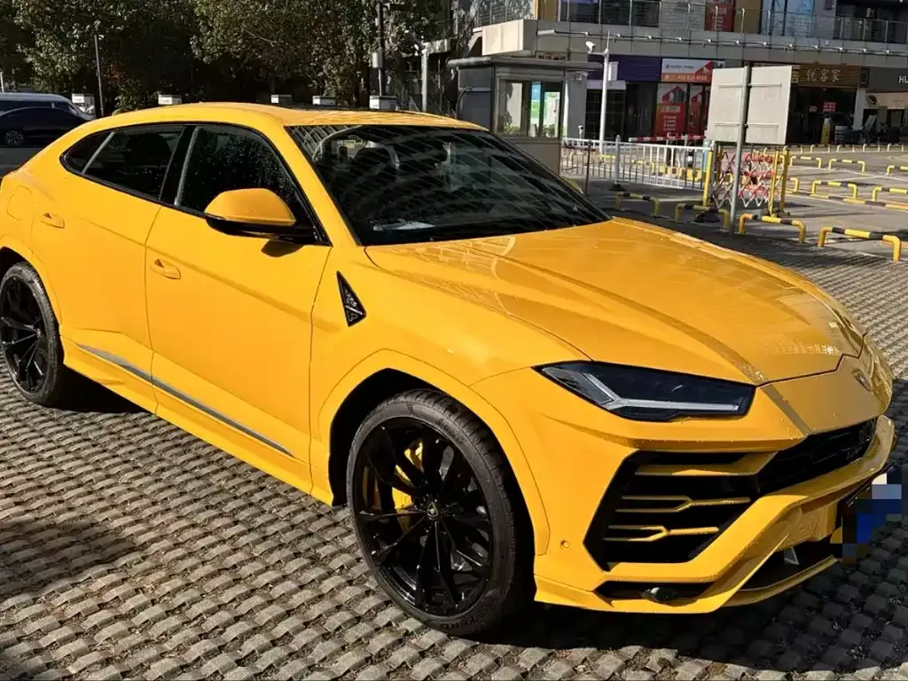 Lamborghini Urus 2022 из CN, фото 2