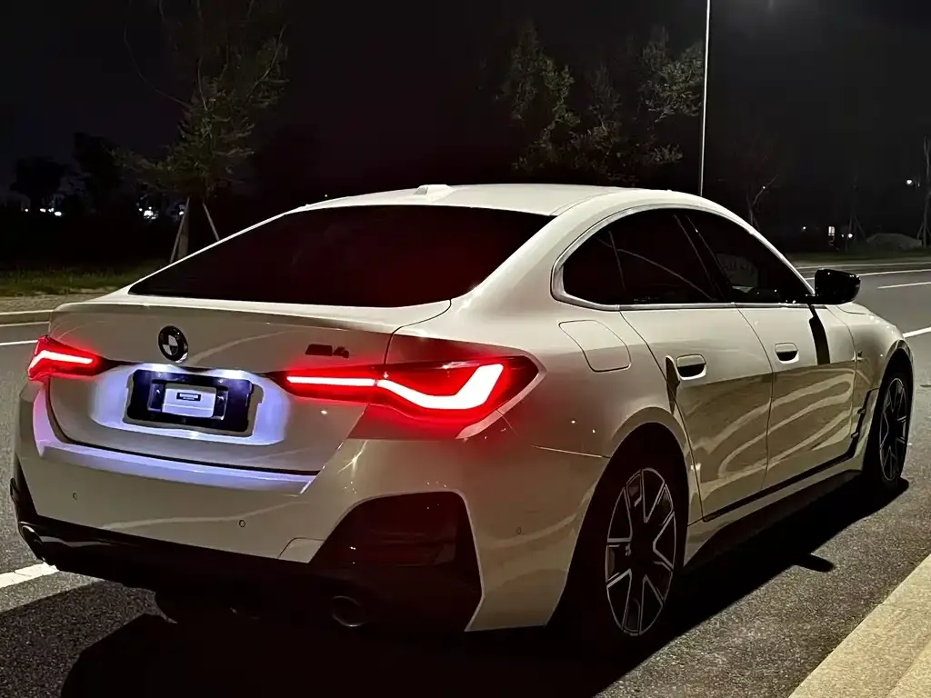 BMW 4 Series 2022 из CN, фото 9