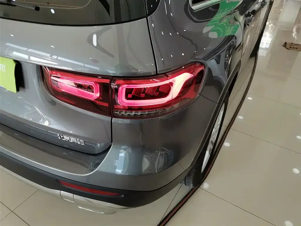 Mercedes-Benz GLB 2022 из CN, фото 8