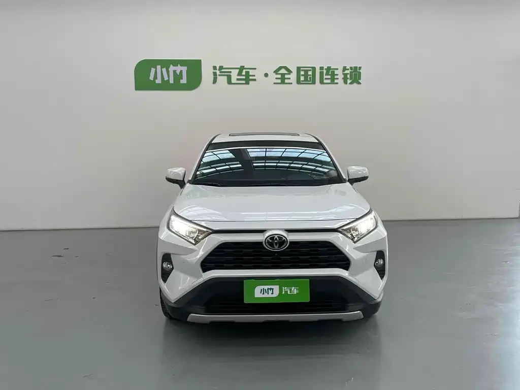 Toyota RAV4 2022 из CN, фото 2