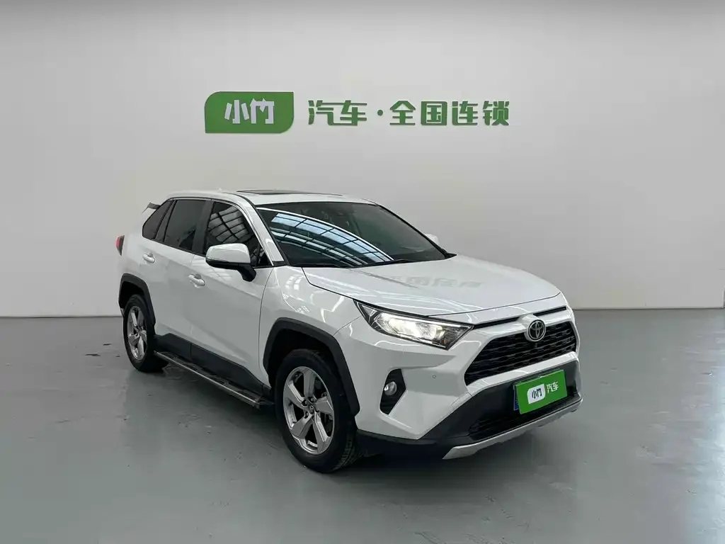 Toyota RAV4 2022 из CN, фото 3