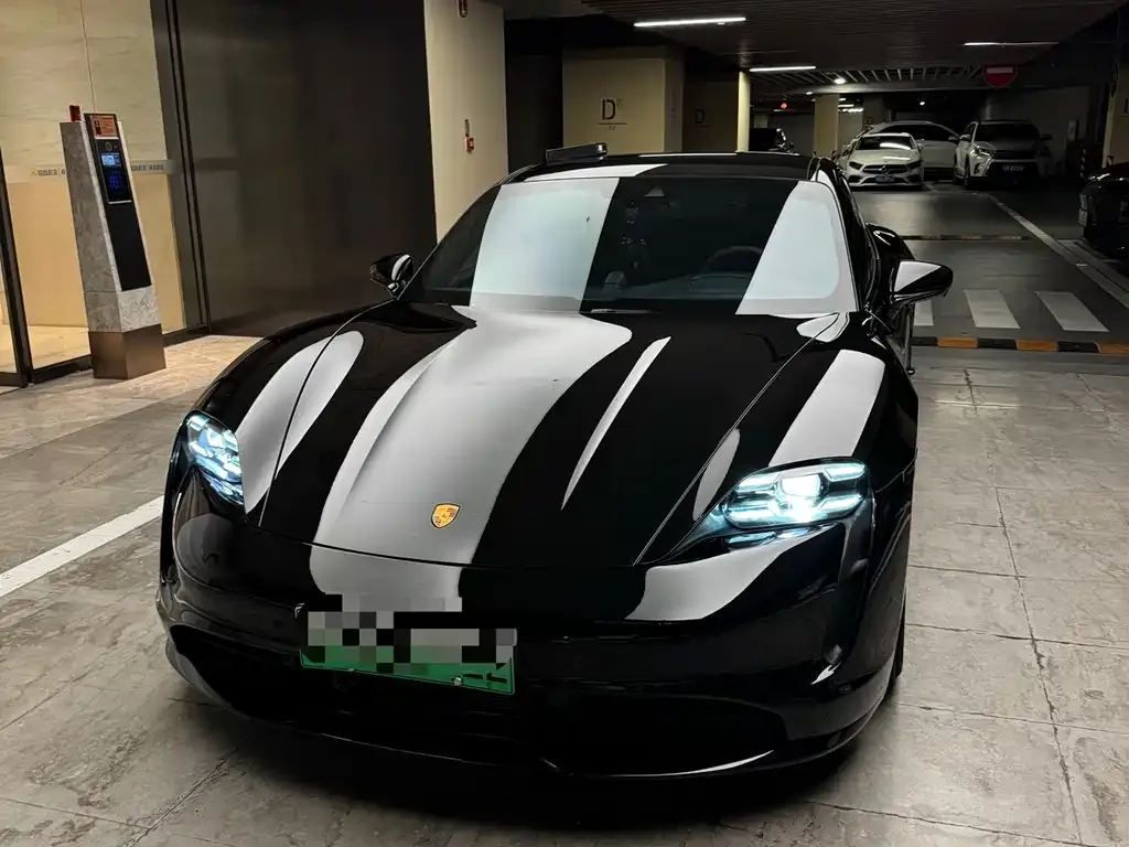 Porsche Taycan 2023 из CN, фото 1