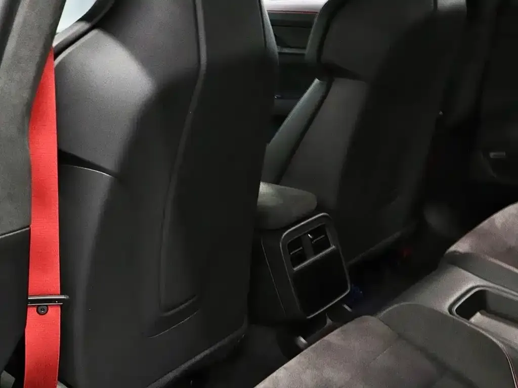 Porsche Taycan 2023 из CN, фото 6
