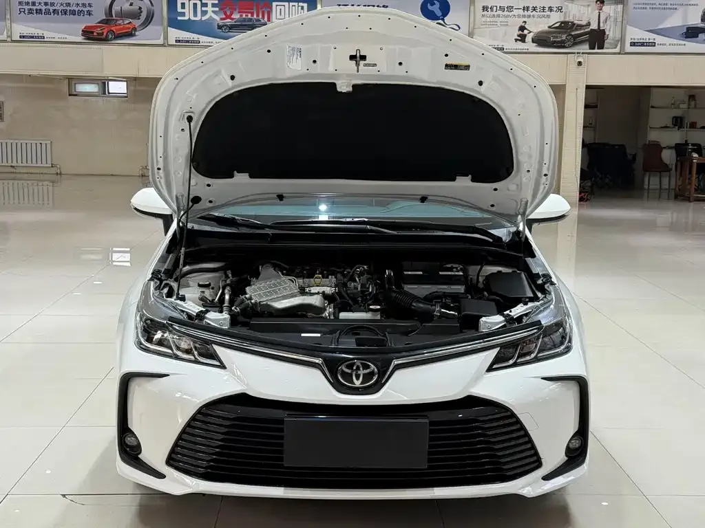 Toyota Corolla 2022 из CN, фото 7